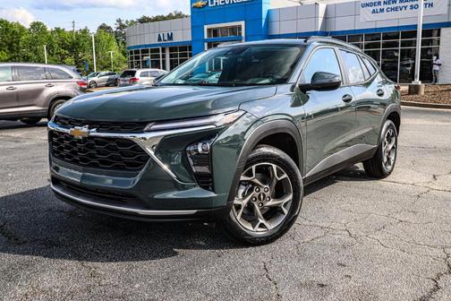 2025 Chevrolet Trax LT