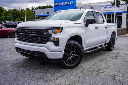 2026 Chevrolet Silverado 1500 Custom