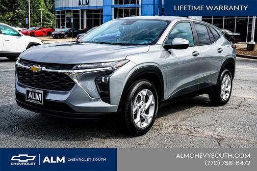 Sterling Gray Metallic 2026 Chevrolet Trax LS