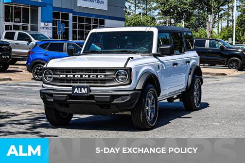 Oxford White 2025 Ford Bronco Big Bend
