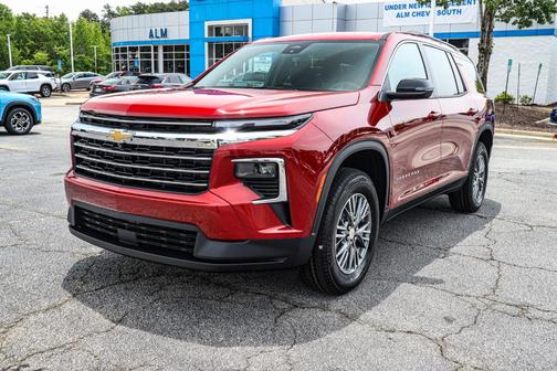 2025 Chevrolet Traverse LT