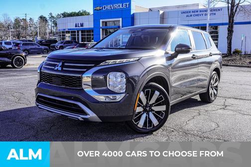 2025 Mitsubishi Outlander SE