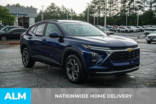 Blue Glow Metallic 2024 Chevrolet Trax LT