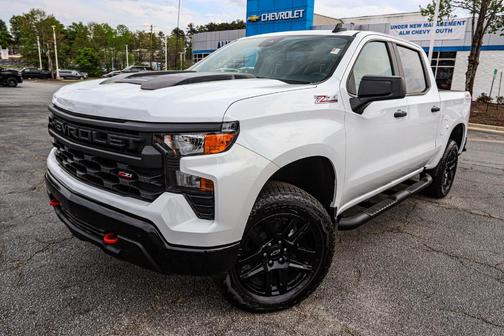 2025 Chevrolet Silverado 1500 Custom Trail Boss