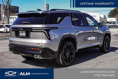 Sterling Gray Metallic 2026 Chevrolet Traverse RS