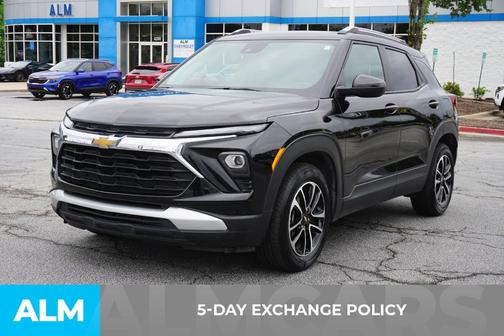 Mosaic Black Metallic 2025 Chevrolet Trailblazer LT