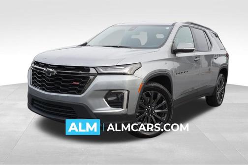 Sterling Gray Metallic 2023 Chevrolet Traverse RS