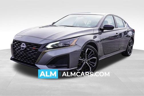 2025 Nissan Altima SR