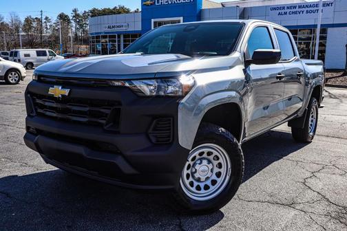 2025 Chevrolet Colorado WT
