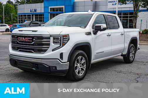 Summit White 2025 GMC Sierra 1500 SLT