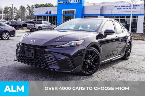 2025 Toyota Camry SE