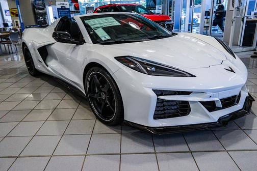 2025 Chevrolet Corvette E-RAY