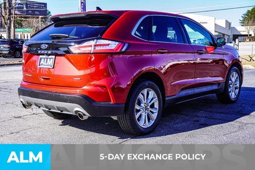 2024 Ford Edge Titanium