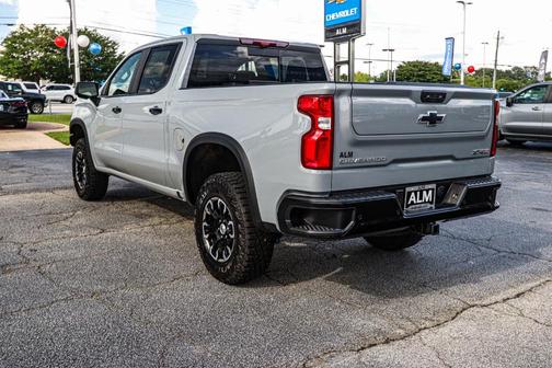2025 Chevrolet Silverado 1500 ZR2