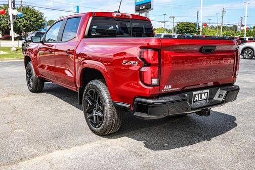 2025 Chevrolet Colorado Z71