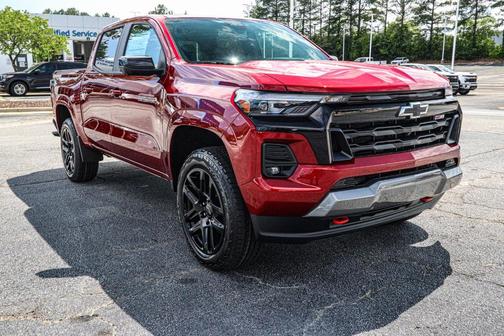 2025 Chevrolet Colorado Z71