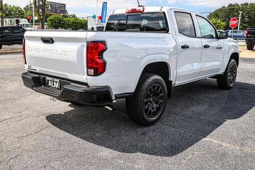 2025 Chevrolet Colorado WT