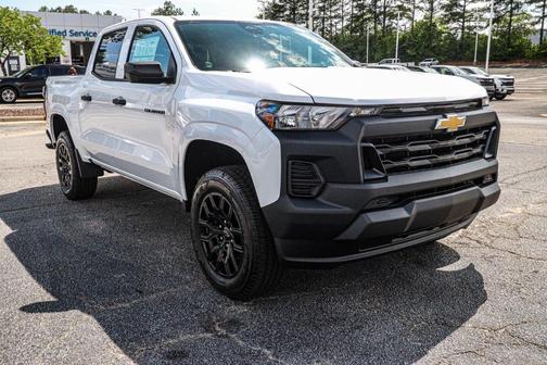 2025 Chevrolet Colorado WT