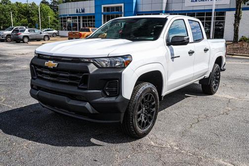 2025 Chevrolet Colorado WT