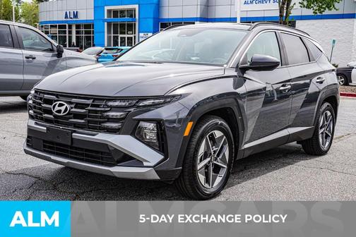 2025 Hyundai TUCSON SEL