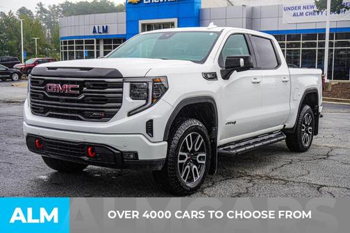 2025 GMC Sierra 1500 AT4