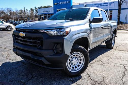 2025 Chevrolet Colorado WT