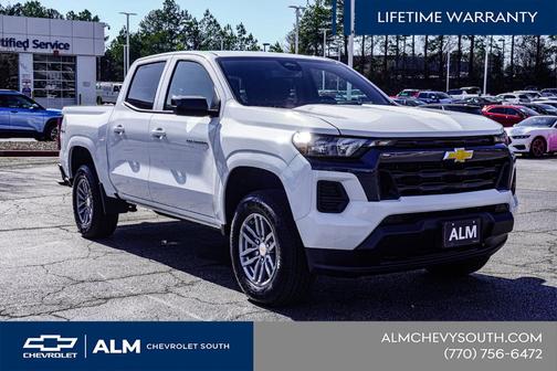 Summit White 2025 Chevrolet Colorado LT