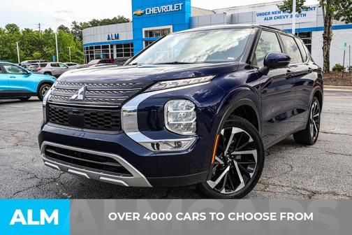 2023 Mitsubishi Outlander SE