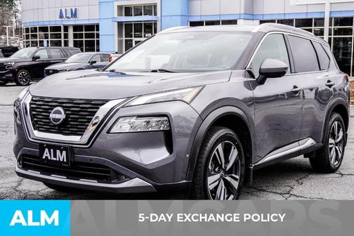 2022 Nissan Rogue SL