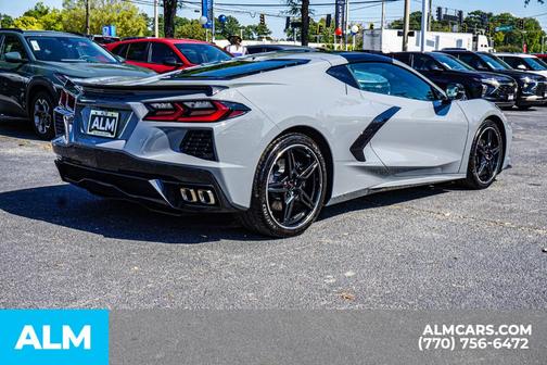 Sea 2025 Chevrolet Corvette Stingray w/2LT