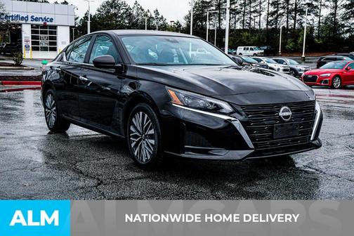 Super Black Clearcoat 2025 Nissan Altima SV