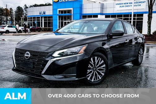 Super Black Clearcoat 2025 Nissan Altima SV