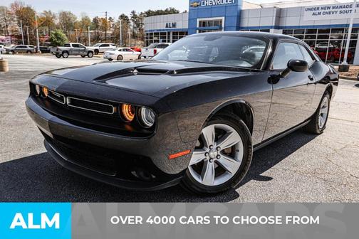 2023 Dodge Challenger SXT