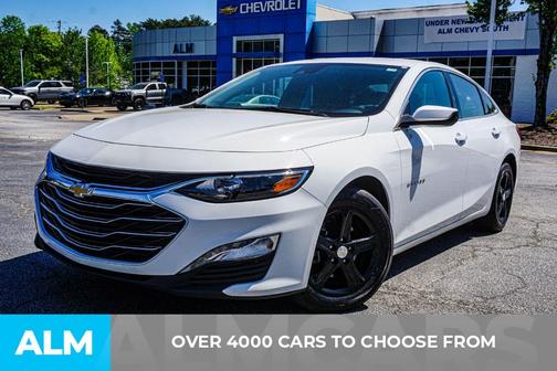 Summit White 2024 Chevrolet Malibu LT