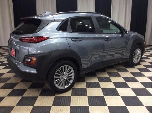 2020 Hyundai KONA SEL Plus