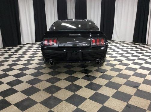 2006 Ford Mustang