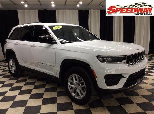 2023 Jeep Grand Cherokee Laredo