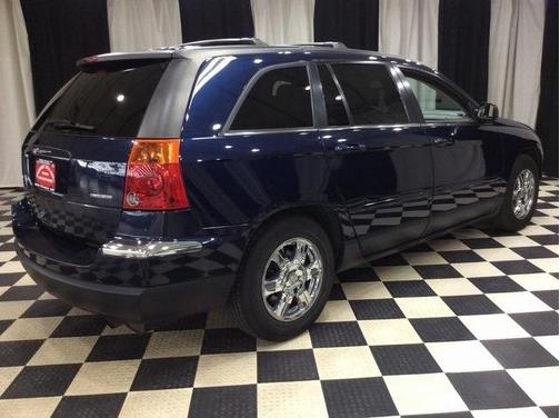 2004 Chrysler Pacifica 