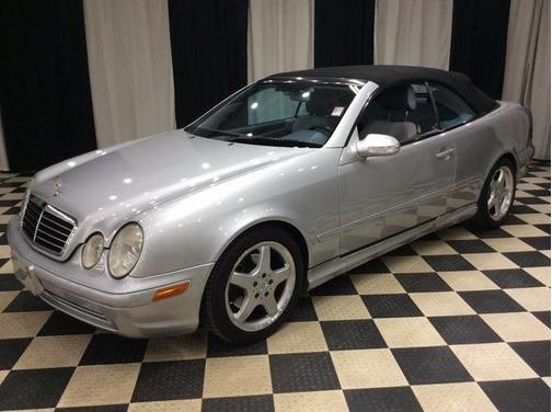 2002 Mercedes-Benz CLK-Class Base