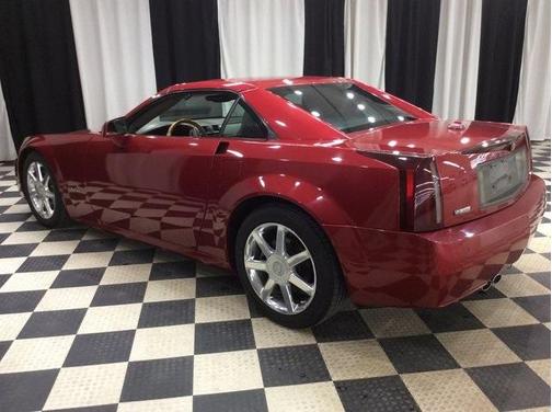 2004 Cadillac XLR Base