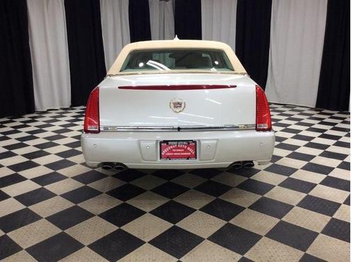 2010 Cadillac DTS Base
