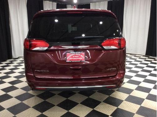 2018 Chrysler Pacifica Limited