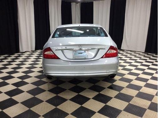 2006 Mercedes-Benz CLS-Class 