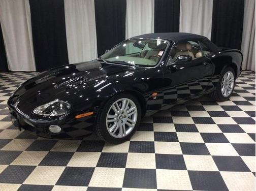 2004 Jaguar XKR