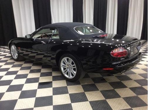 2004 Jaguar XKR