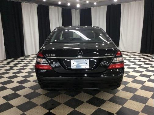 2009 Mercedes-Benz S-Class S 550 4MATIC
