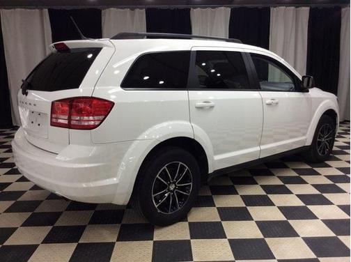 2017 Dodge Journey SE