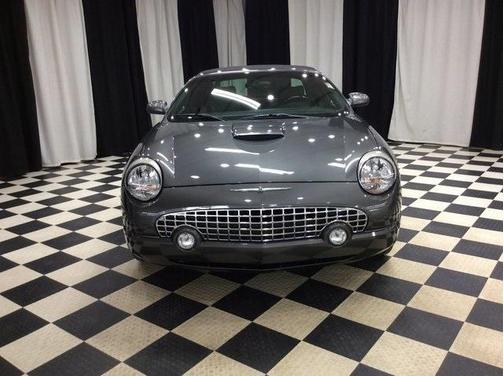 2003 Ford Thunderbird 