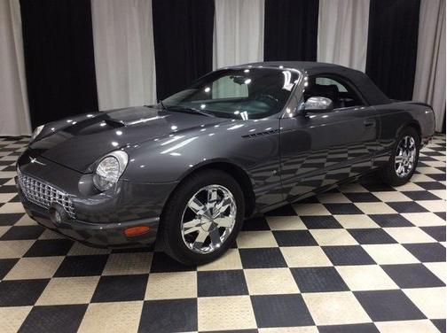 2003 Ford Thunderbird 