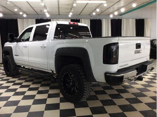 2017 GMC Sierra 1500 SLE